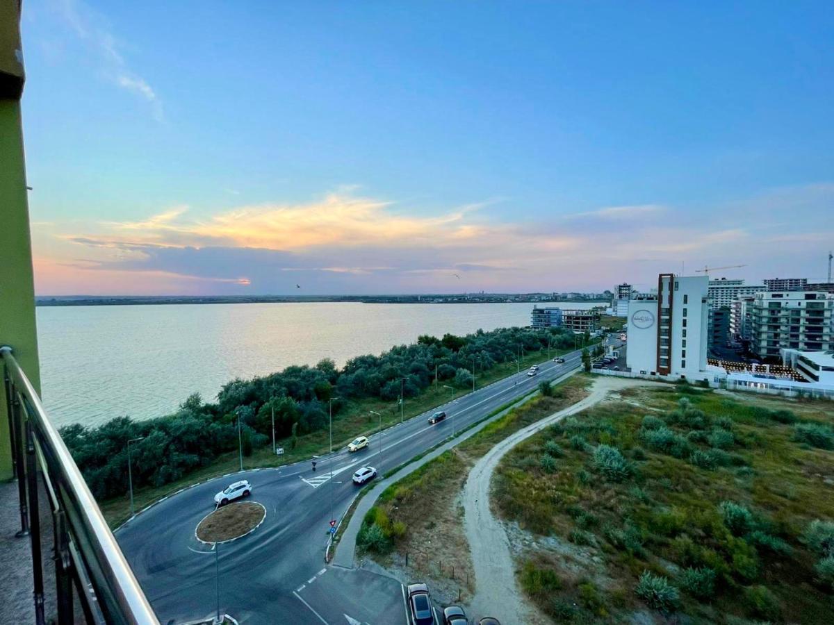 Aqua Vista Nuba - Vedere Top La Mare Si Lac - Apartament 2 Camere Summerland - Mamaia Exteriör bild